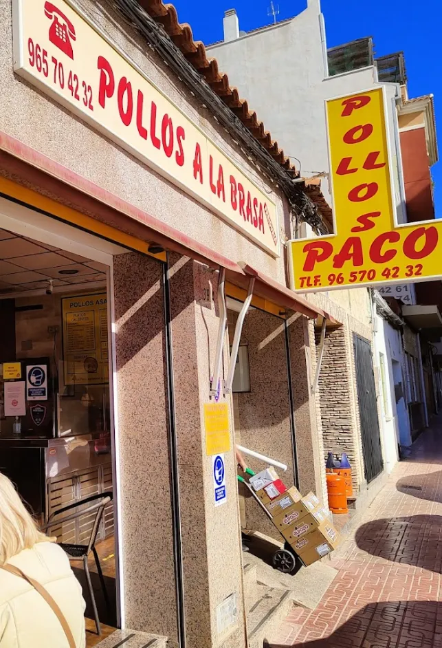 Local de Pollos Paco en Calle Concordia, 39, Torrevieja
